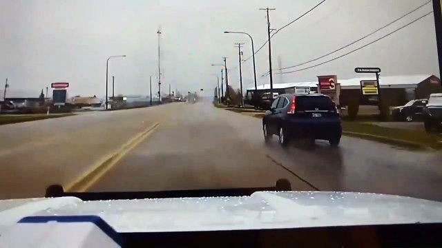 Il a failli se faire écraser par un train