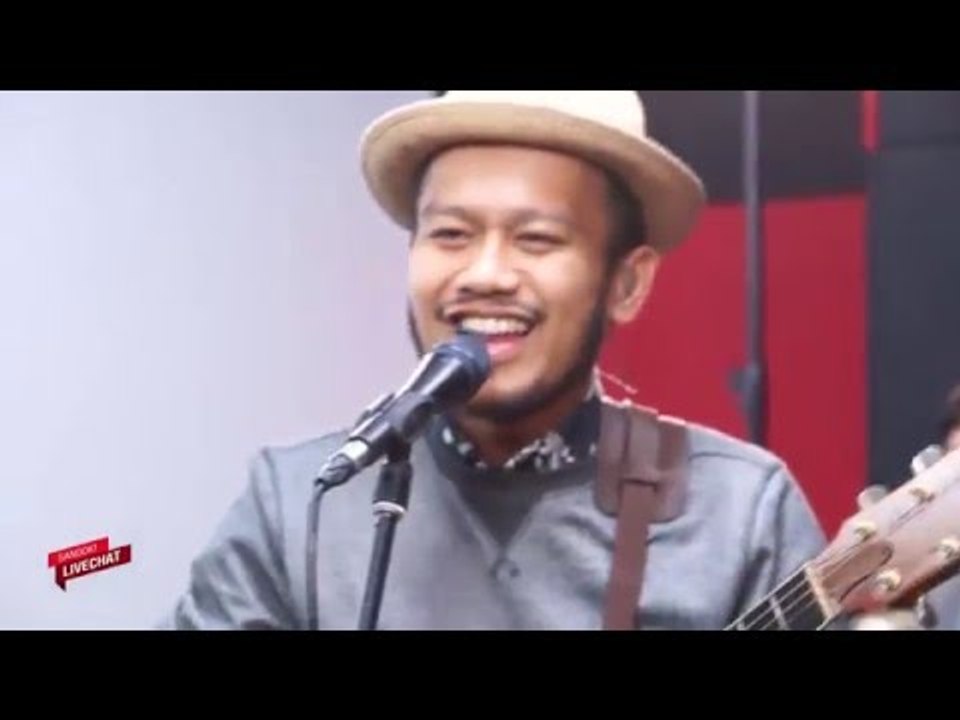 Sanook Live Chat อยู่ต่อเลยได้ไหม - สิงโต นำโชค (ร้องสด)