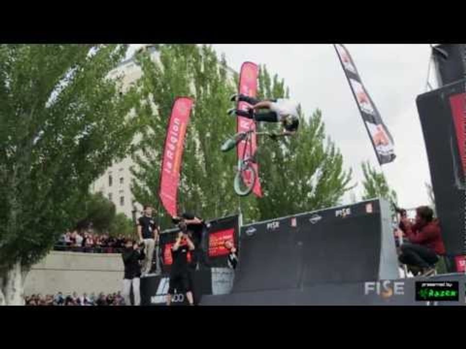 Best tricks by Pat Casey - flair double whip - at FISE 2012