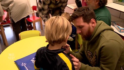 La Liga - Les stars du Barça en visite dans les hôpitaux de la capitale catalane