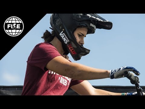 FISE EDMONTON 2017: UCI BMX Freestyle Park World Cup Women Final - REPLAY