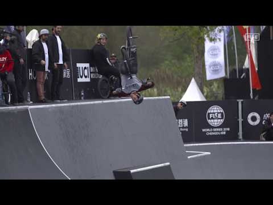 Jake Wallwork STUNS fans at FISE Chengdu 2018 | Honor Sick Tricks