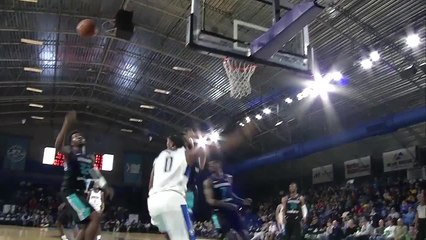 Zach Smith sends the shot away