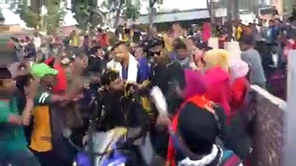 মাশরাফির নির্বাচনী প্রচারণা