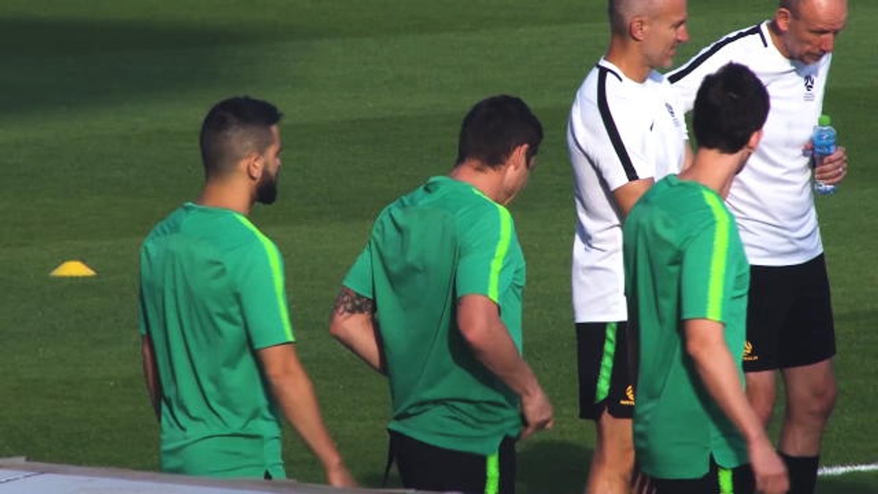خلف الكواليس: المنتخب الأسترالي يستعدّ لمواجهة...