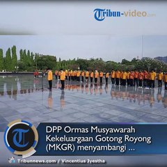 Ketum DPP Ormas MKGR Ziarah ke Makam A.H Nasution dan R.H Sugandi di TMP Kalibata