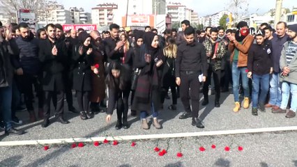 Üniversite öğrencileri kazada ölen arkadaşlarını unutmadı