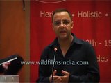 Vinod Chopra speaking about the screening of his film Eklavya - The Royal Guard