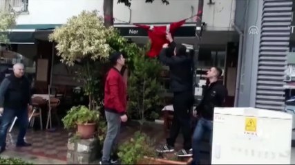 Mehmetçik'in "bayrak" hassasiyeti