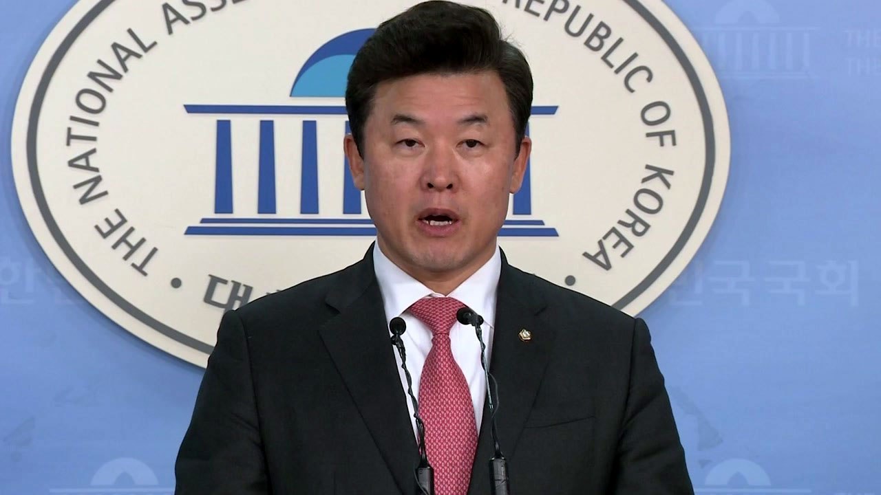 野 "대통령집무실 광화문 이전 무산 사과해야" / YTN