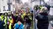 Les gilets jaunes défilent dans les rues de Besançon