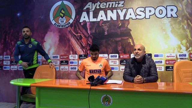Ozan Tufan, Alanyaspor'a imza attı - ANTALYA