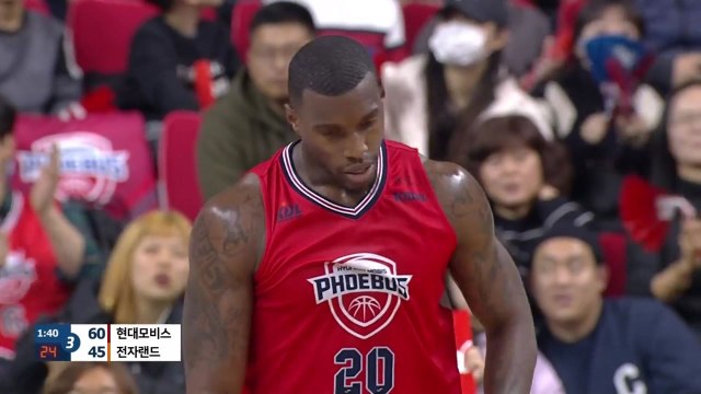 '라건아 25점 20리바운드' 선두 현대모비스, 1·2위 맞대결 완승 / YTN