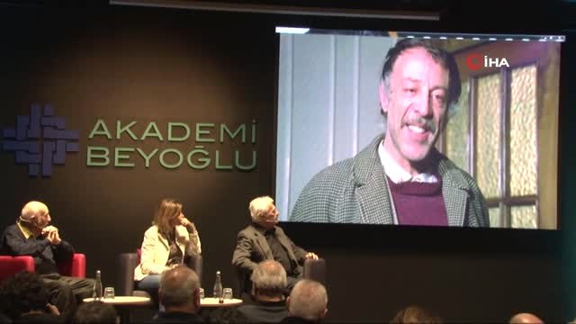 Beyoğlu'nda Münir Özkul Anıldı