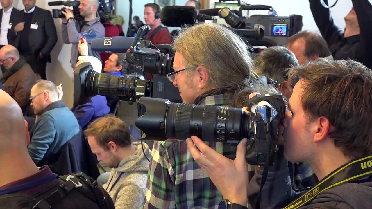 CSU setzt bei AKK-Besuch auf Harmonie