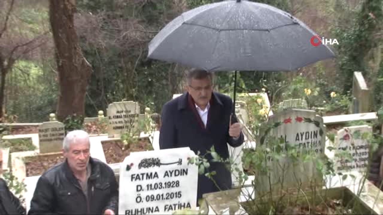 Başkan Murat Aydın Beykoz'da Aile Kabristanlığını ve Hz. Yuşa Türbesini Ziyaret Etti