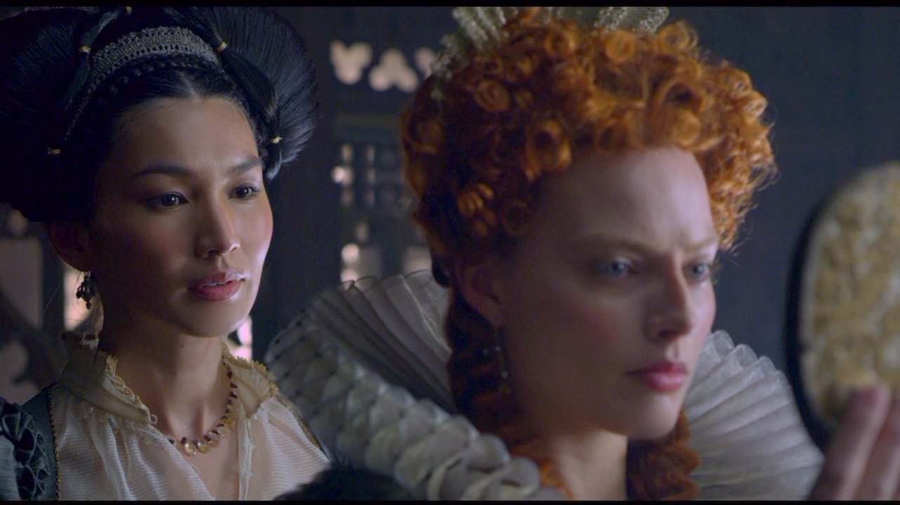 Saoirse Ronan, Margot Robbie Face Off In 'Mary Queen of Scots'