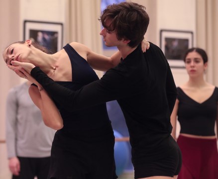 Un Lac des cygnes revisité avec le Ballet du Rhin