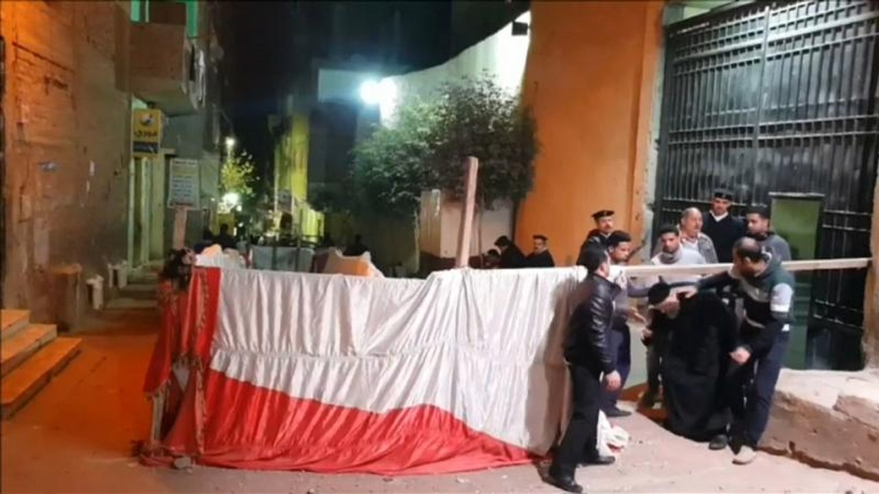 Взрыв у церкви в Каире: при разминировании бомбы погиб полицейский