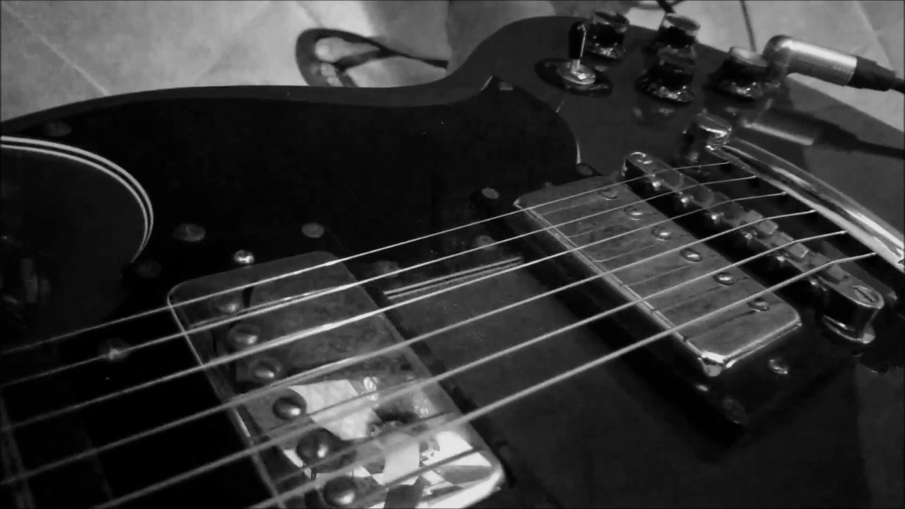 Can't shake It Aurel's Guitar