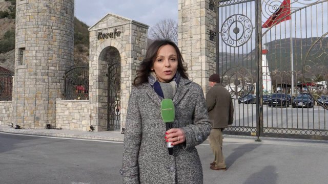 Elbasan, mbledhja e qeverisë pritet me protesta - Top Channel Albania - News - Lajme