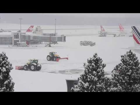 Borë dhe acar në Europë, në Athinë shënohen 3 viktima - Top Channel Albania - News - Lajme