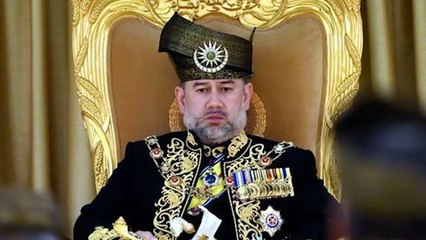 Download Video: Sultan Muhammad V steps down as King