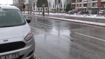 Motosiklette 8 Kişiyle Tehlikeli Yolculuk