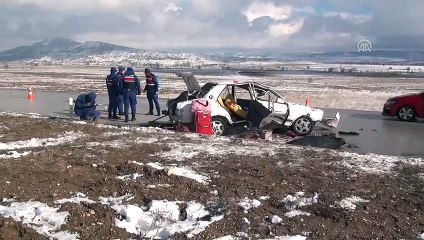 Trafik kazası: 2 ölü, 1 yaralı - BURDUR