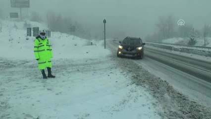 Bolu Dağı'nda Kar Yağışı Etkisini Arttırdı