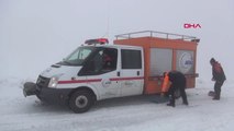 Bursa Karda Yürüyüş Sırasında Ayağı Kırılan Kadın Dağcı, Operasyonla Kurtarıldı