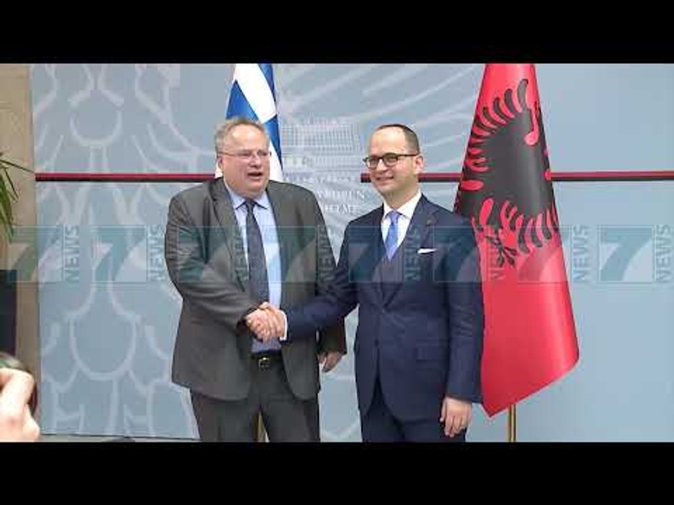 KOTZIAS «BUSHATI IKU SE ISHTE KUNDER NDRYSHIMIT TE KUFIJVE TE KOSOVES» - News, Lajme - Kanali 7