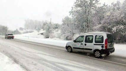 Yurtta kış - Samsun-İstanbul kara yolunda ulaşım güçlükle sağlanıyor - AMASYA