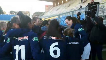 Les footballeuses tiennent leur exploit... et leu chanson !