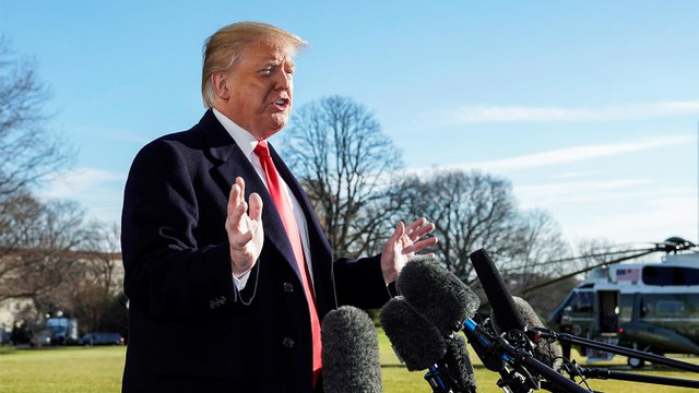 ترامب يلوّح بفرض حالة الطوارى الوطنية لبناء جدار المكسيك