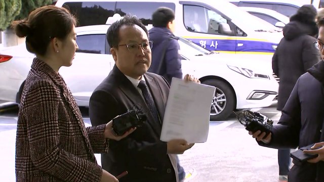 송명빈 대표 경찰 재출석... 고소인이 비리 의혹 감추려 폭로 / YTN