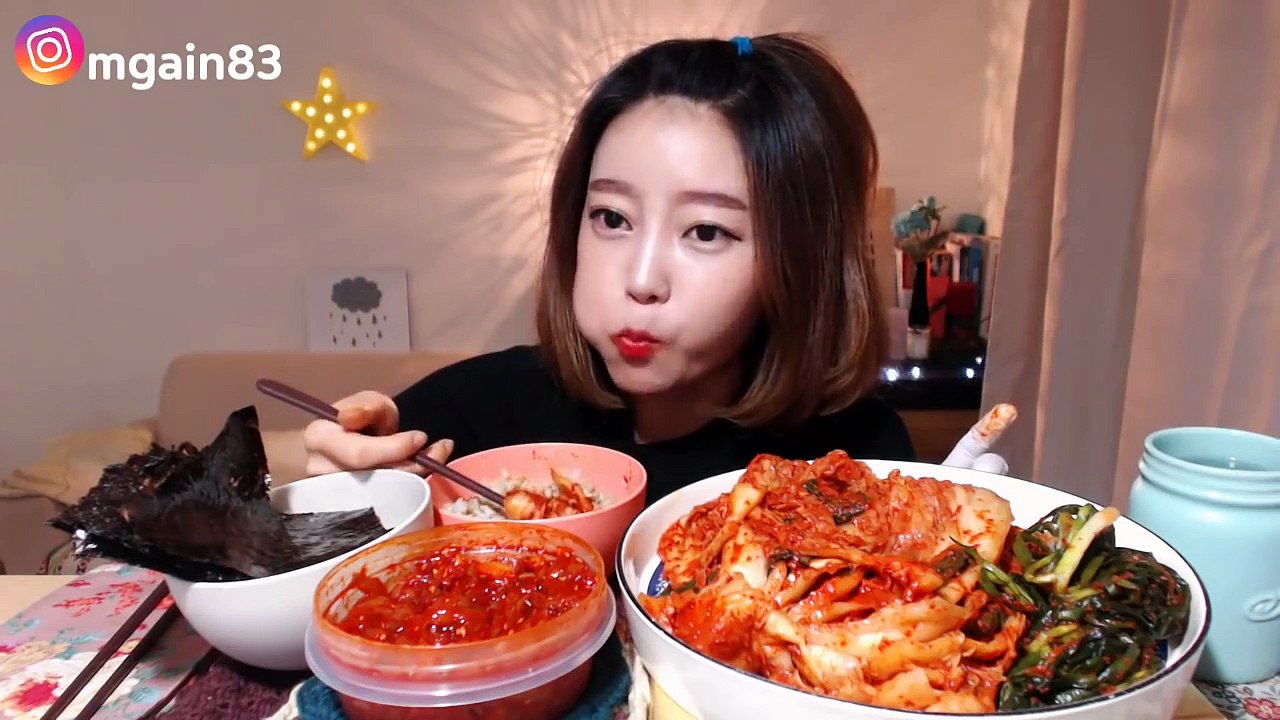 MUKBANG DOROTHY