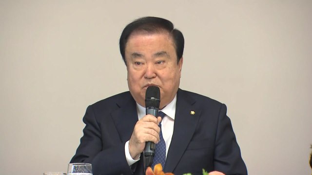 국회의장-여야 5당 대표 '초월회' 정례 회동 / YTN