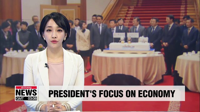 President Moon to meet with owners of SMEs and venture firms at top office