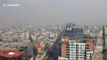 Thick layer of smog pollution over Bangkok sparks health warnings