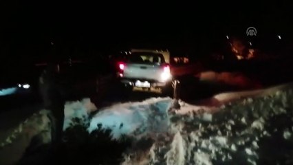 Dağda mahsur kalan 10 kişi kurtarıldı - KONYA