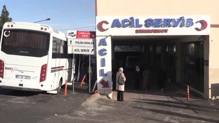 Servis Minibüsleri Çarpıştı: 2 Ölü, 7 Yaralı