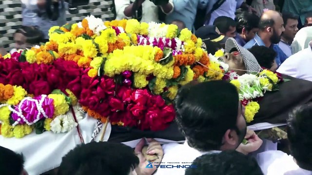 Vinod Kambli SACHIN Tendulkar's Gets EMOTIONAL At Guru Ramakant Achrekar Last Journey