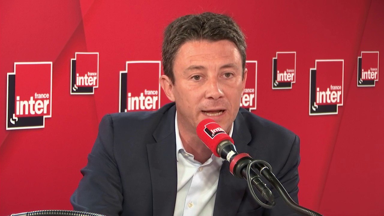 Benjamin Griveaux, porte-parole du gouvernement : "Jean-Luc Mélenchon a quitté le champ républicain"