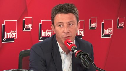 Benjamin Griveaux, sur le terme "foule haineuse" utilisé par Emmanuel Macron : "Ça permet de nommer les choses"