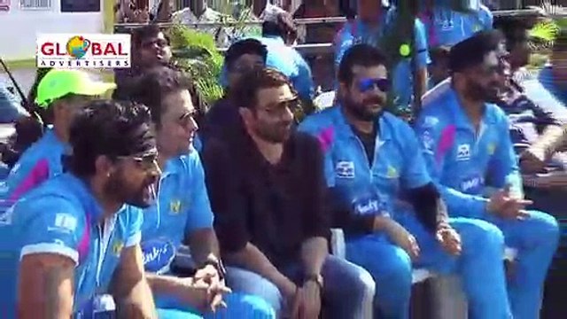 Celebrity Cricket League Mumbai Heroes. Outdoor Media Partner -Global Advertisers