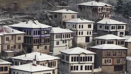 Safranbolu'da konaklar beyaza büründü - KARABÜK