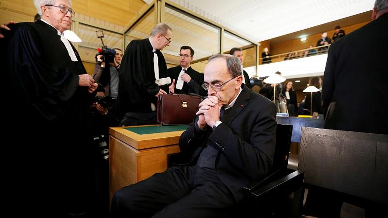 Le cardinal Barbarin devant la justice
