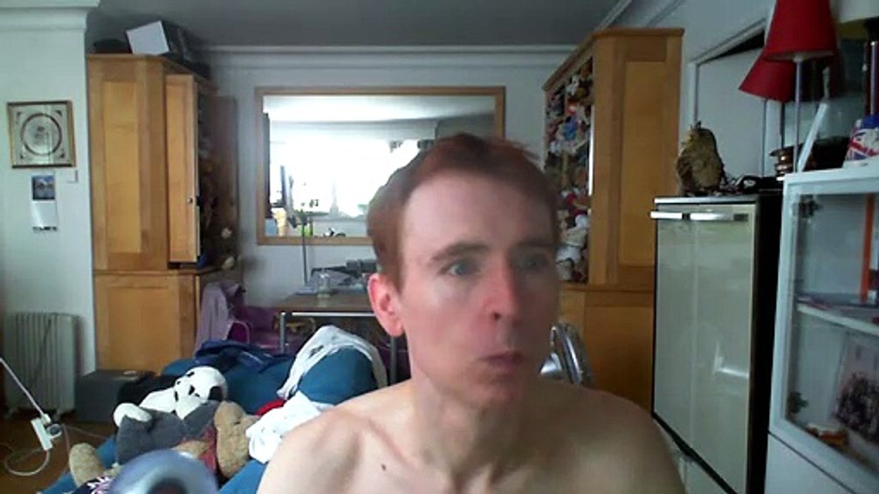 Wiwi égratigne "boulangerie patisserie" d'Ultra Vomit