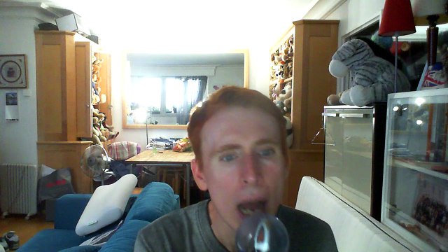 Wiwi égratigne mon triangle d'or de Vagina